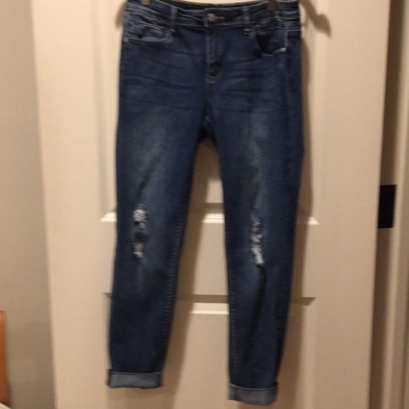 Tractr Blu distressed cuffed/raw hem stretchy jeans women’s size 28 - Picture 12 of 12